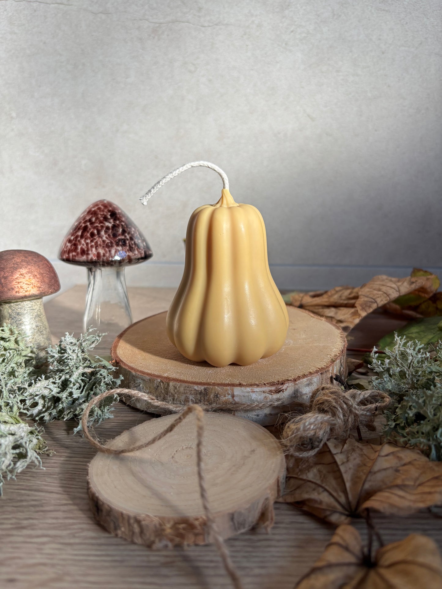 Bougie "courge allongée"